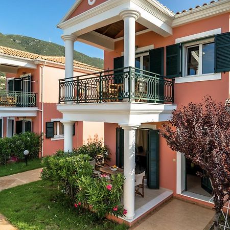 Aktes Villas 瓦西利基 外观 照片
