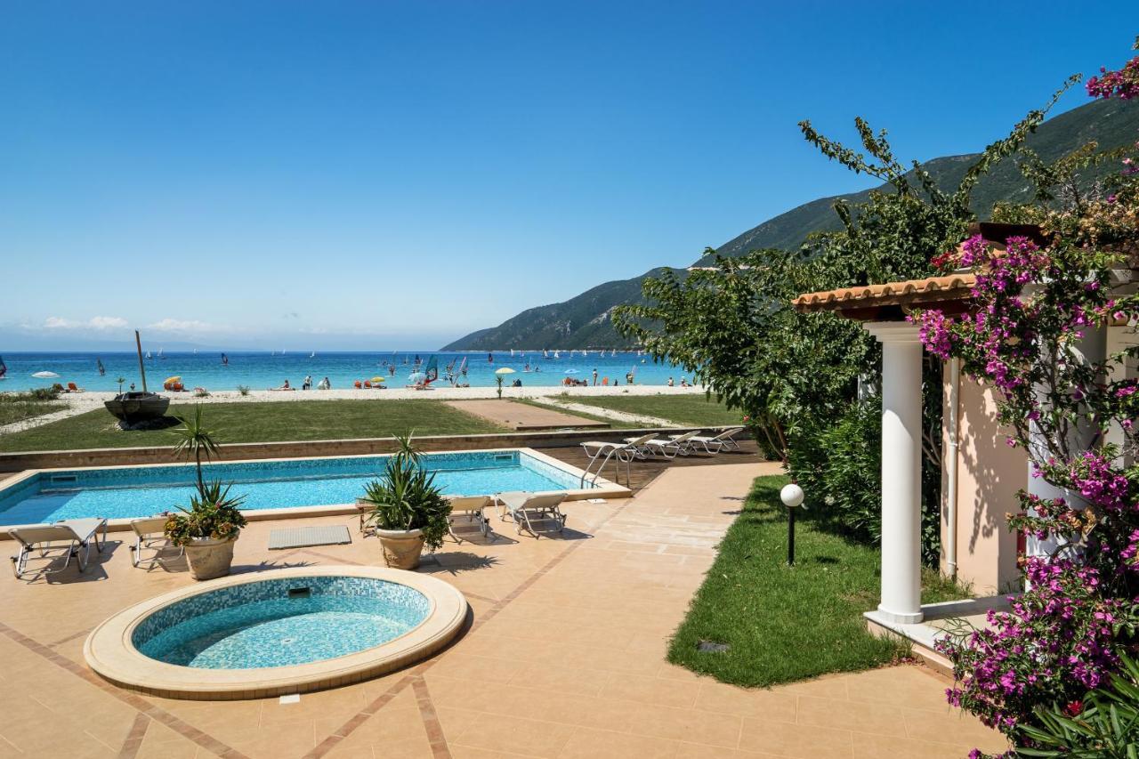 Aktes Villas 瓦西利基 外观 照片